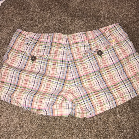 plaid shorts - Picture 2 of 2
